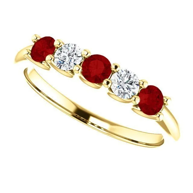 14KT GOLD 0.48 CTW RUBY & 0.20 CTW DIAMOND 5 STONE BAND