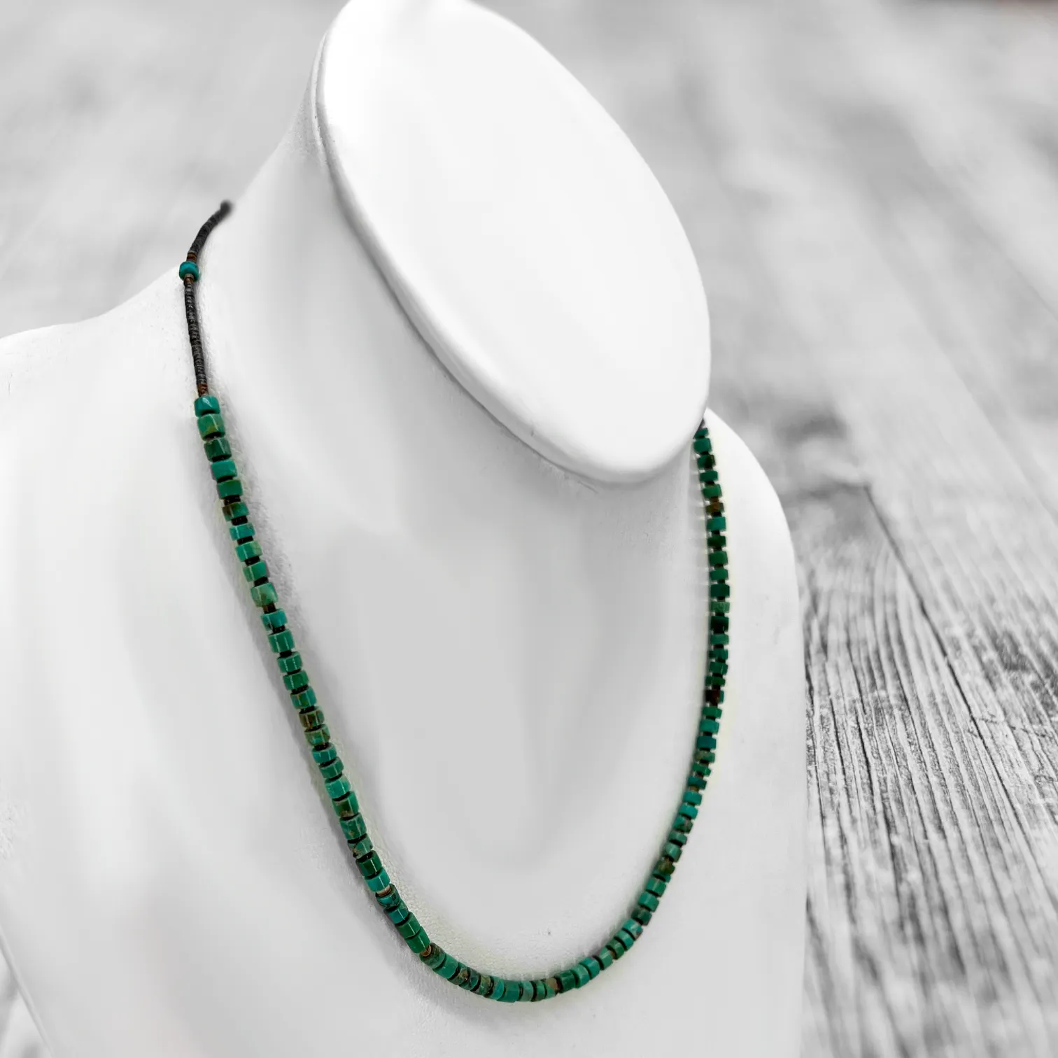 18 inch, Genuine Nevada Green Turquoise Necklace, Sterling Silver, Navajo Native American Handmade in New Mexico, Heishi Style