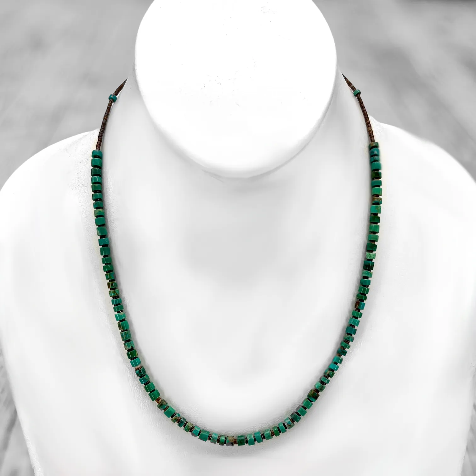 18 inch, Genuine Nevada Green Turquoise Necklace, Sterling Silver, Navajo Native American Handmade in New Mexico, Heishi Style