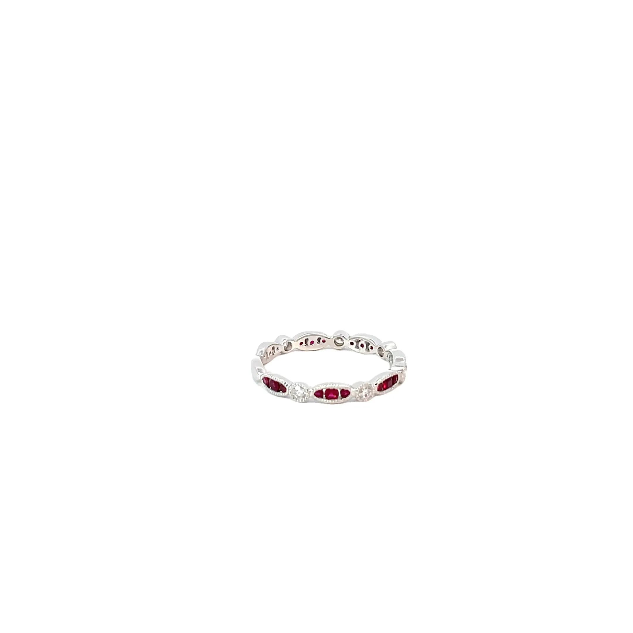 18 Karat White Gold Diamond Ruby Ring