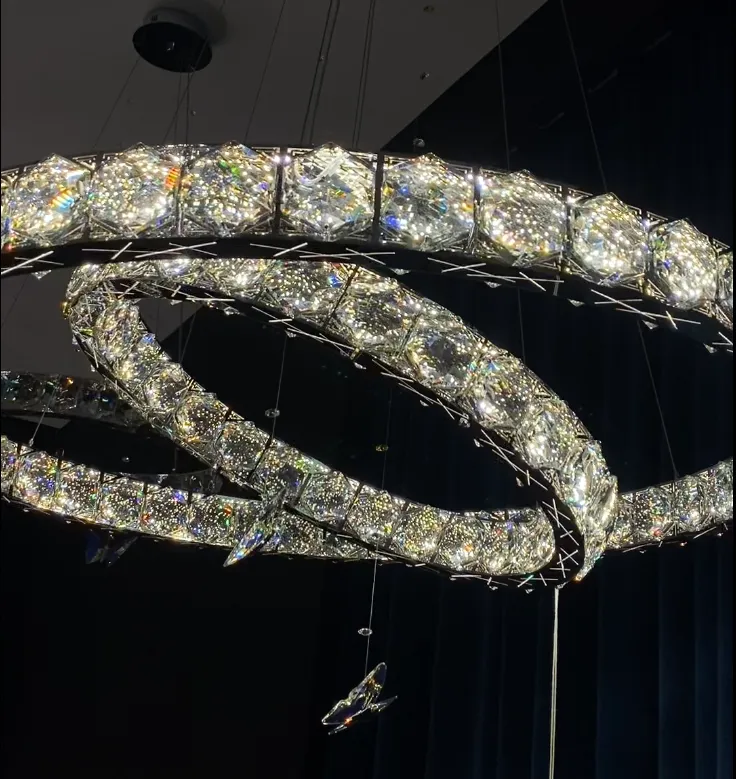 2023 New Light Luxury Crystal Rings Chandelier with Butterfly for Living/Dining Room/ Bedroom