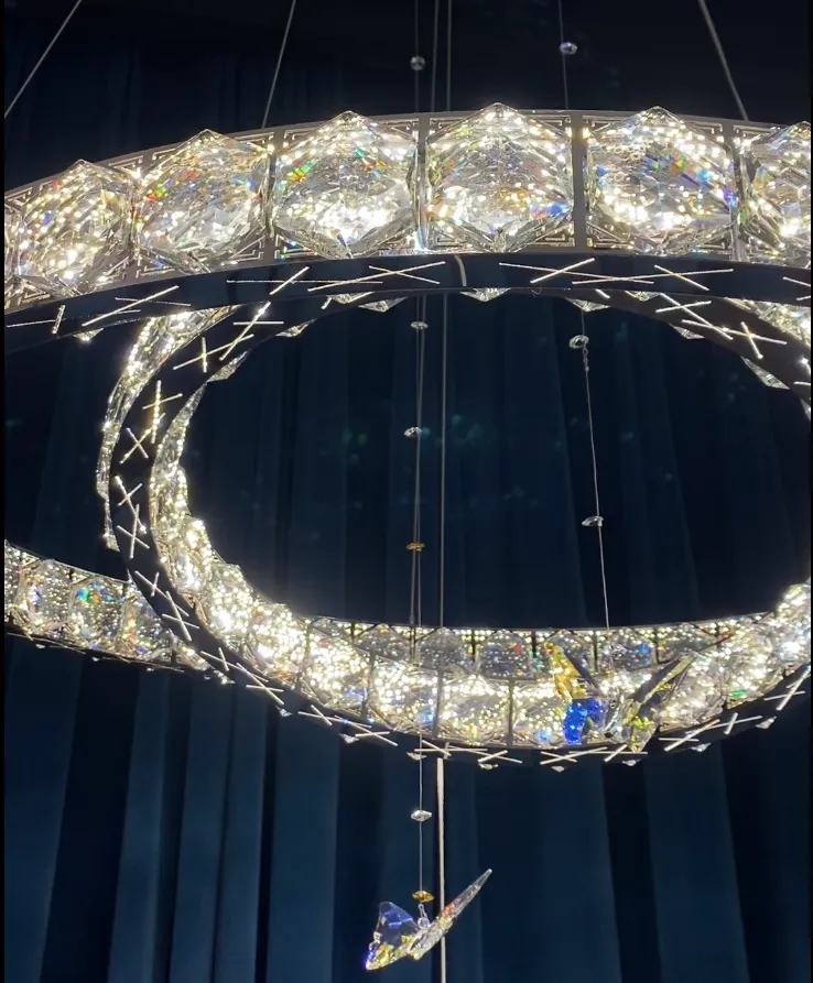 2023 New Light Luxury Crystal Rings Chandelier with Butterfly for Living/Dining Room/ Bedroom