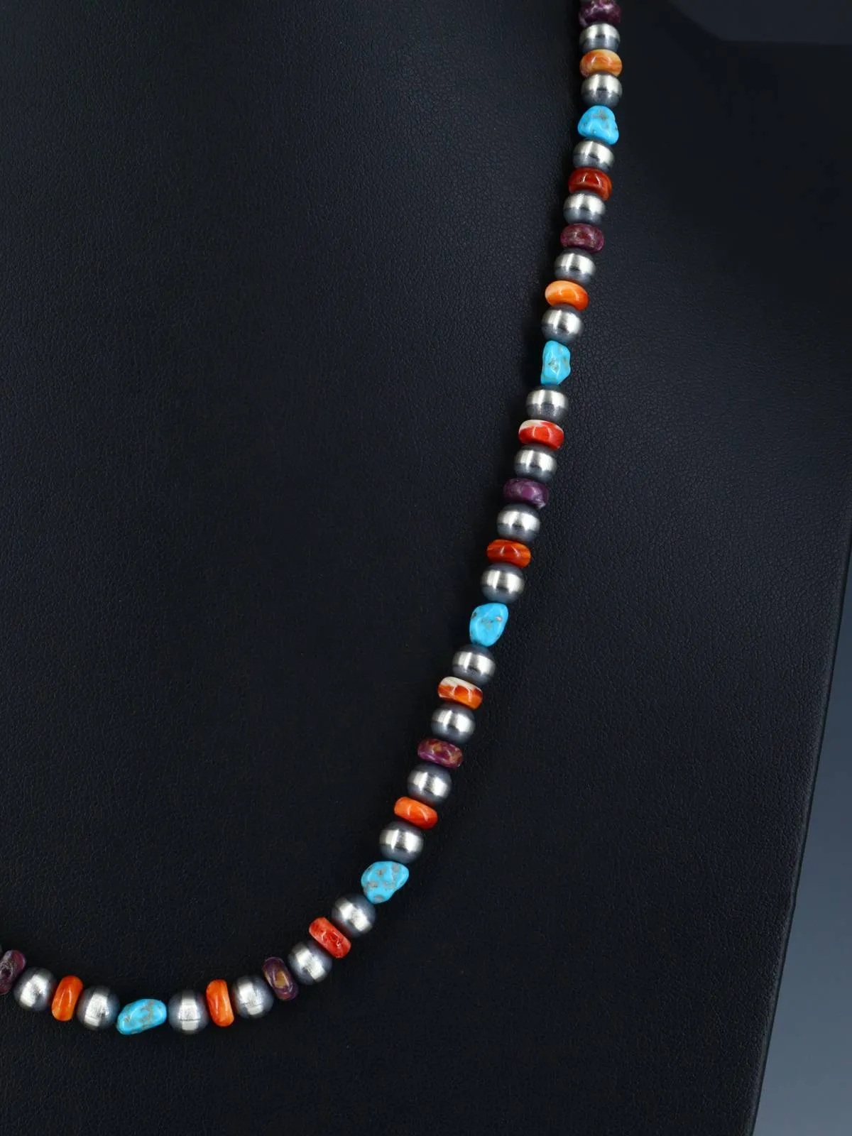 22" Native American Turquoise, Spiny Oyster and Silver Bead Necklace