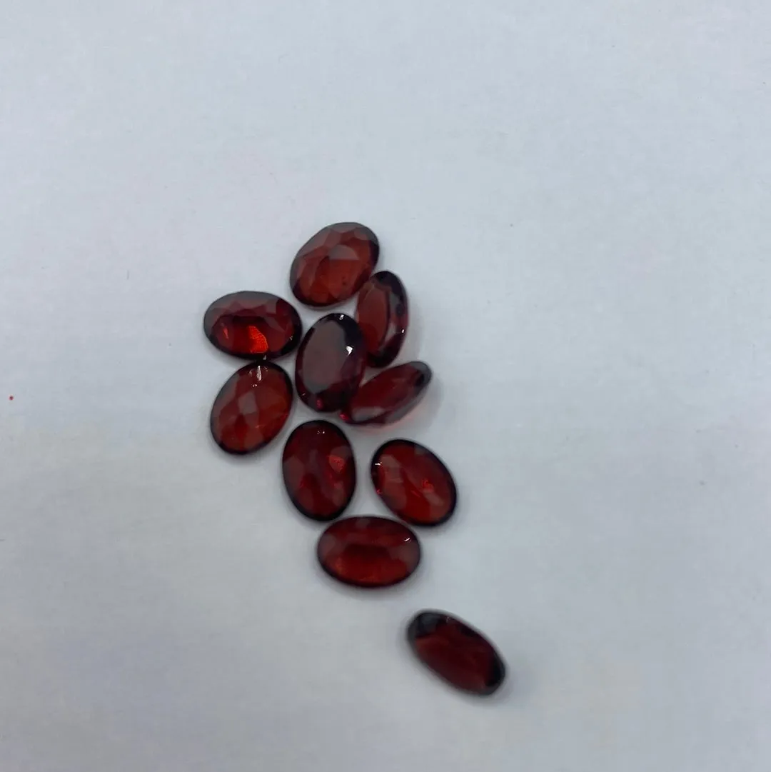 5x7mm Garnet