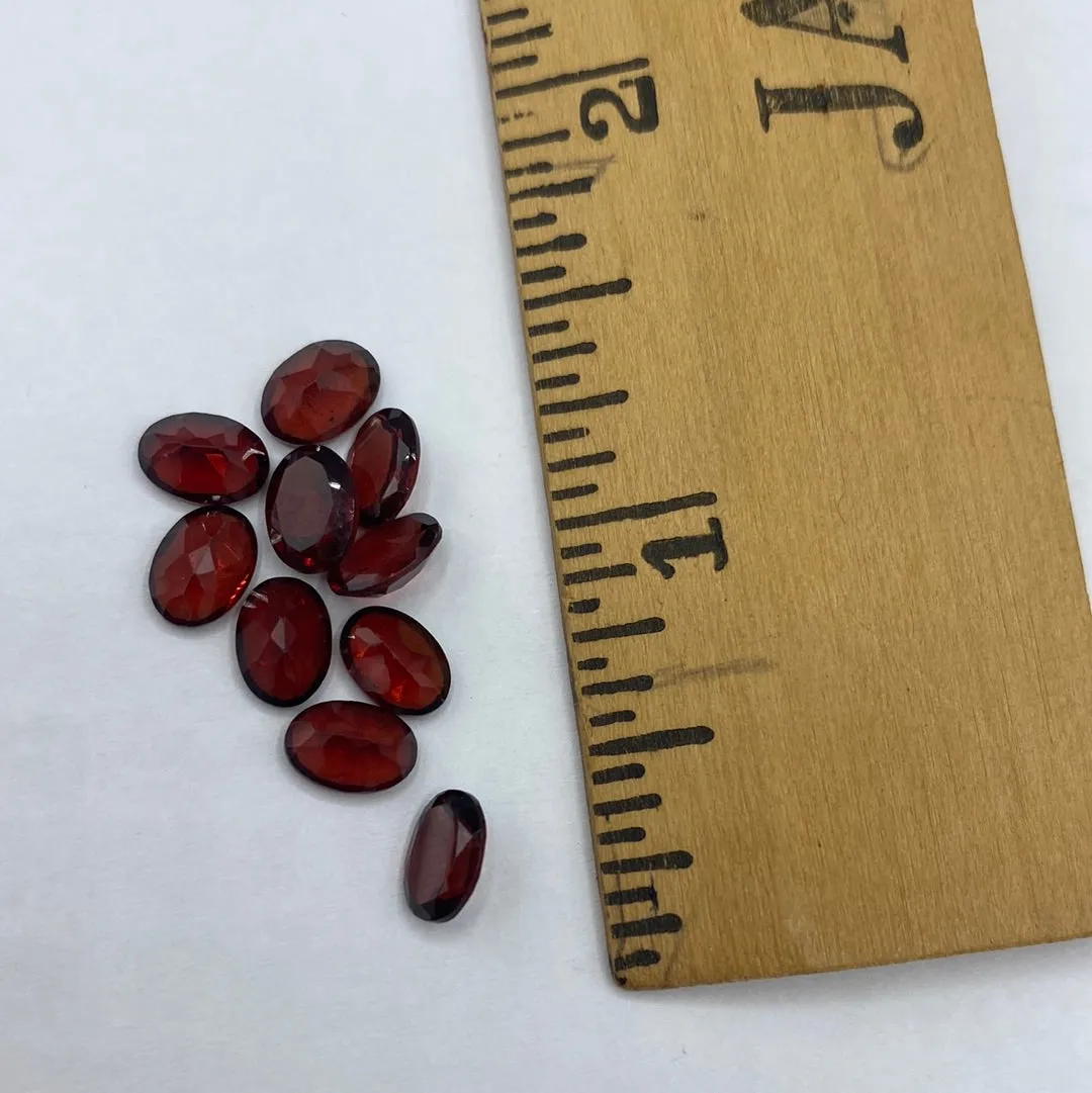 5x7mm Garnet