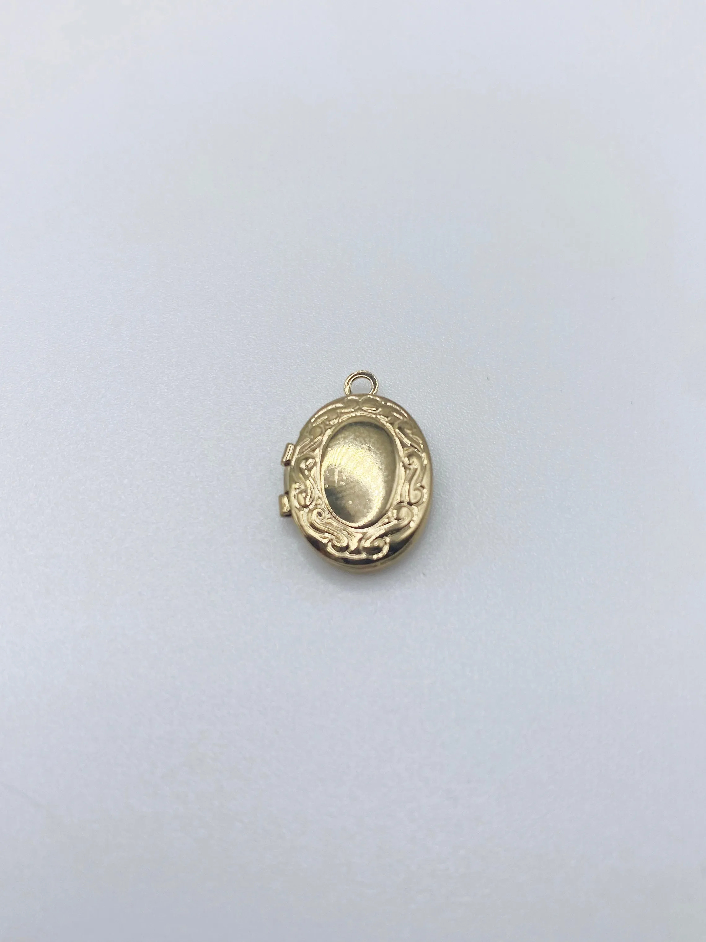 Charm Bar - Vintage Locket (4 Styles)