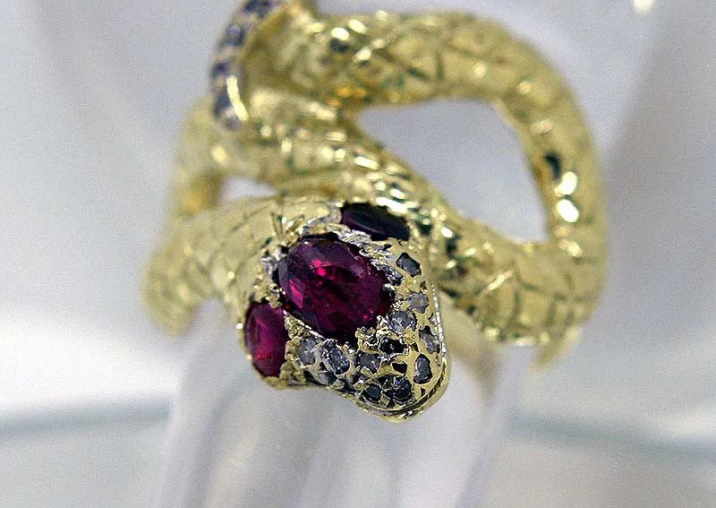 Designer Ruby & Diamond Snake Ring in 18KT Gold