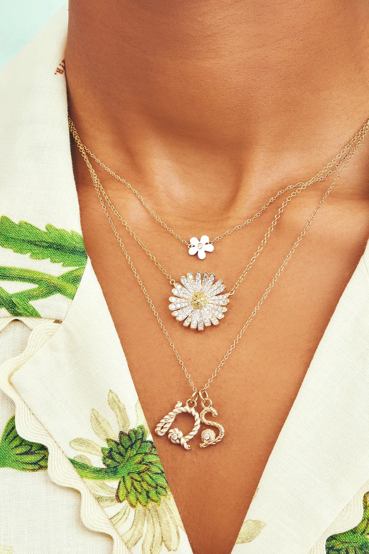 Diamond Daisy Necklace