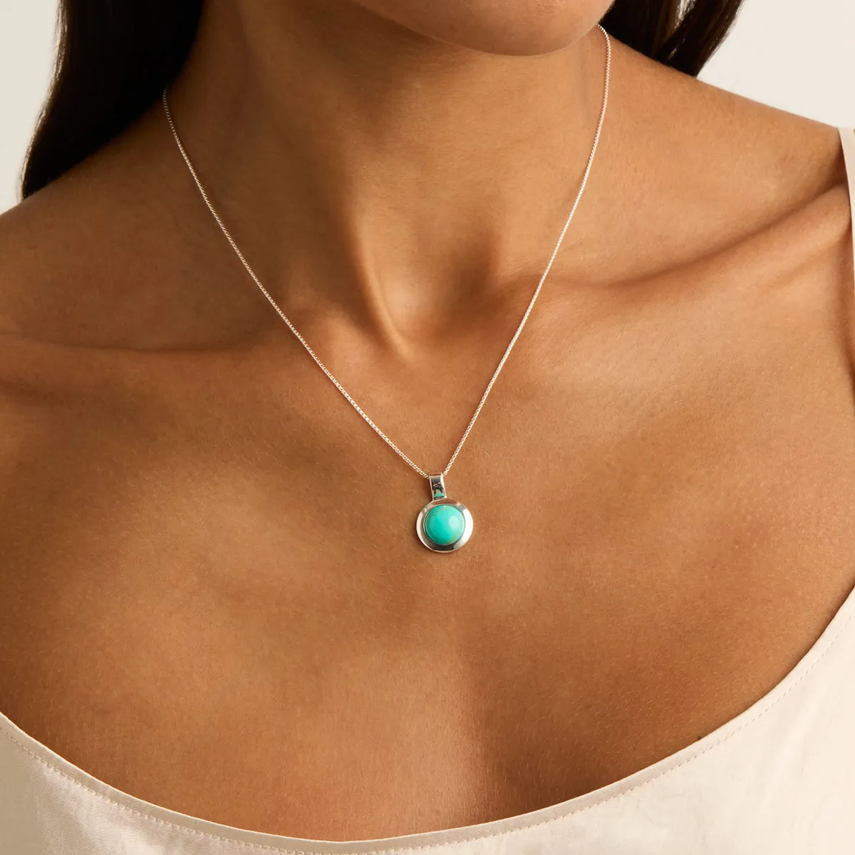 Husk Turquoise Small Necklace (45cm ext)