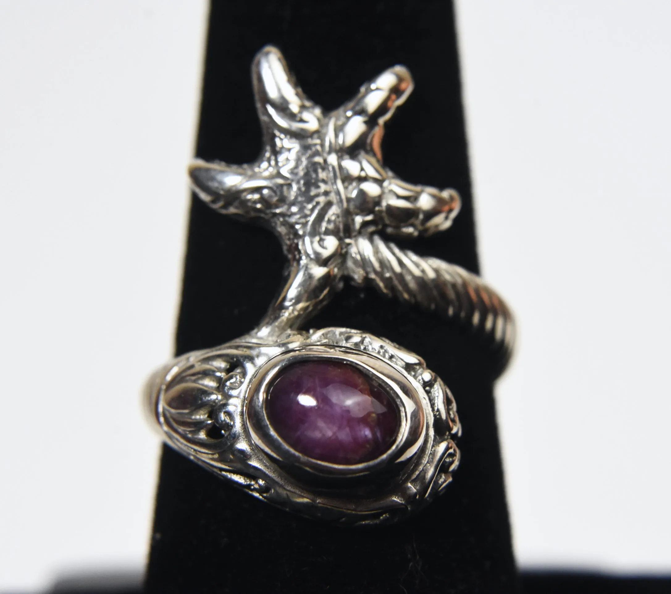 Natural Star Ruby Starfish Sterling Silver Ring - Size 7