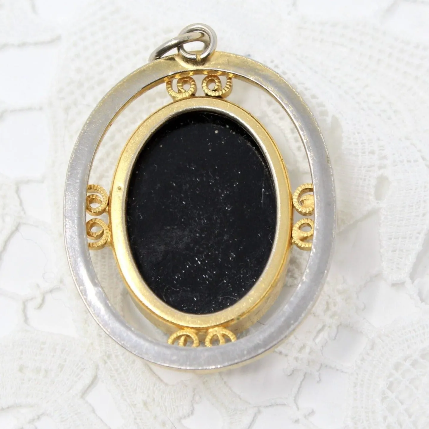 Pendant, Cameo Black Intaglio with Gold-Tone Filigree, Vintage