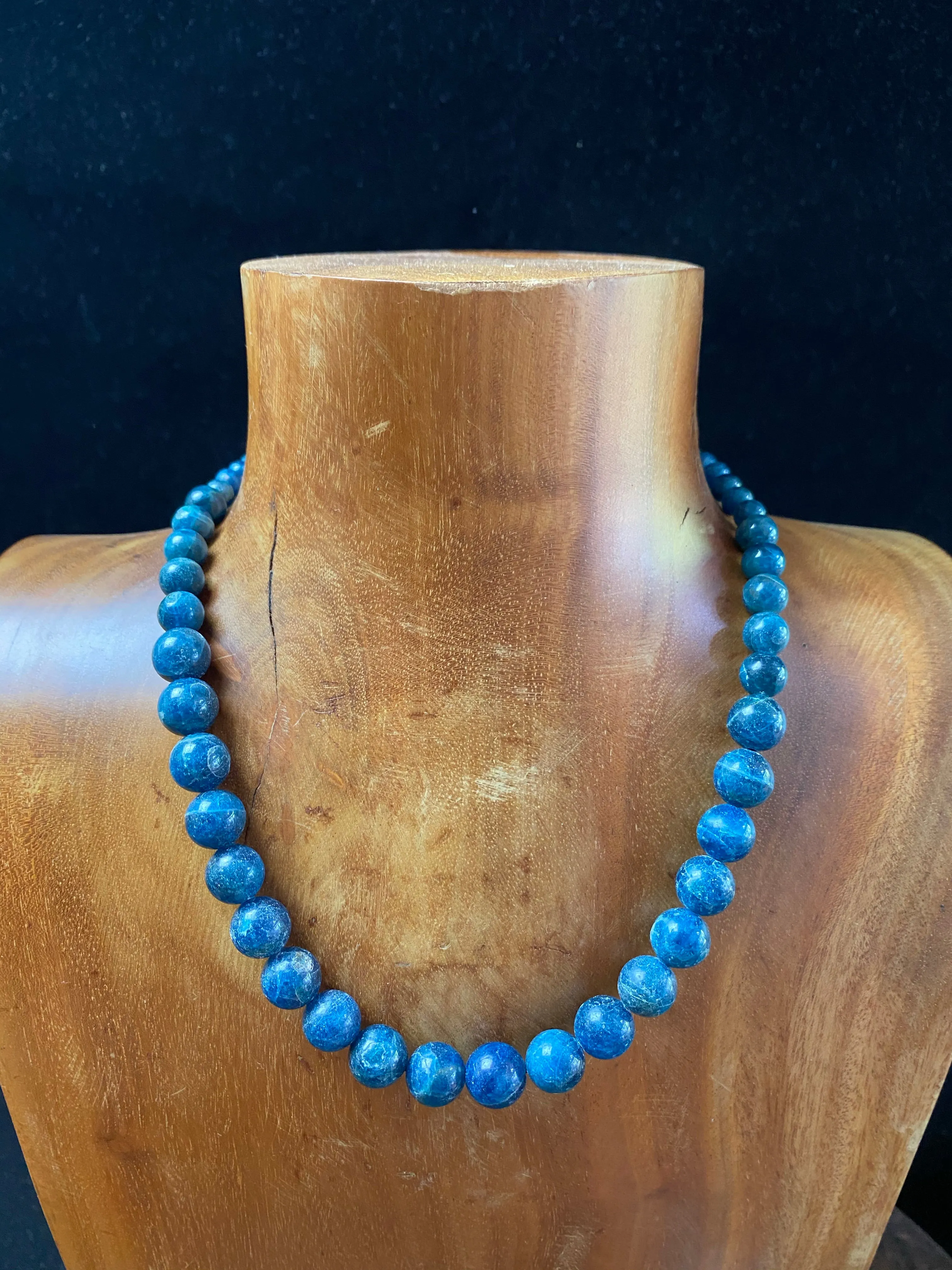 Round Apatite Necklace