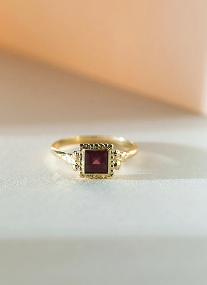 Senda rhodolite 14k gold ring