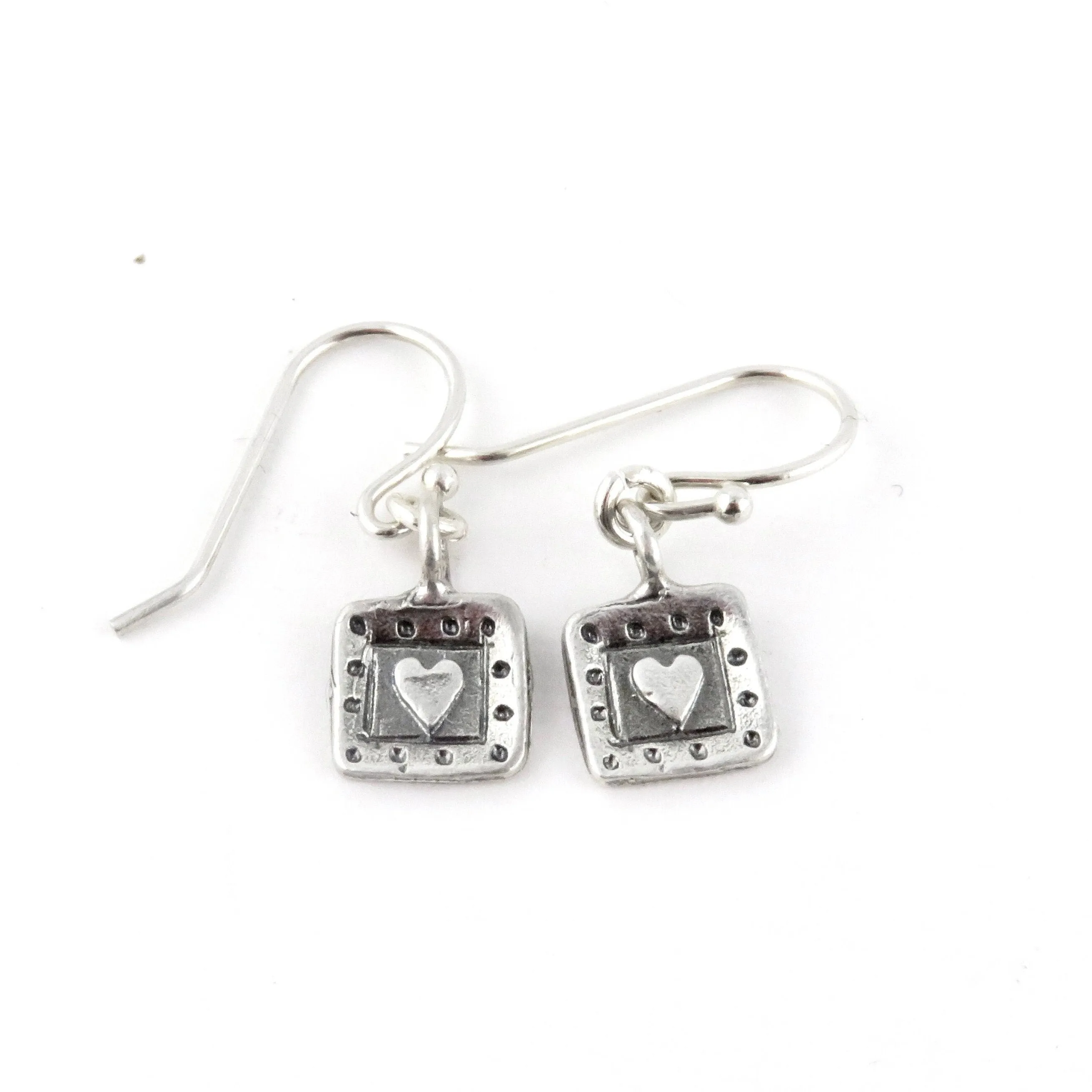 Sweet Imprint Heart Earrings