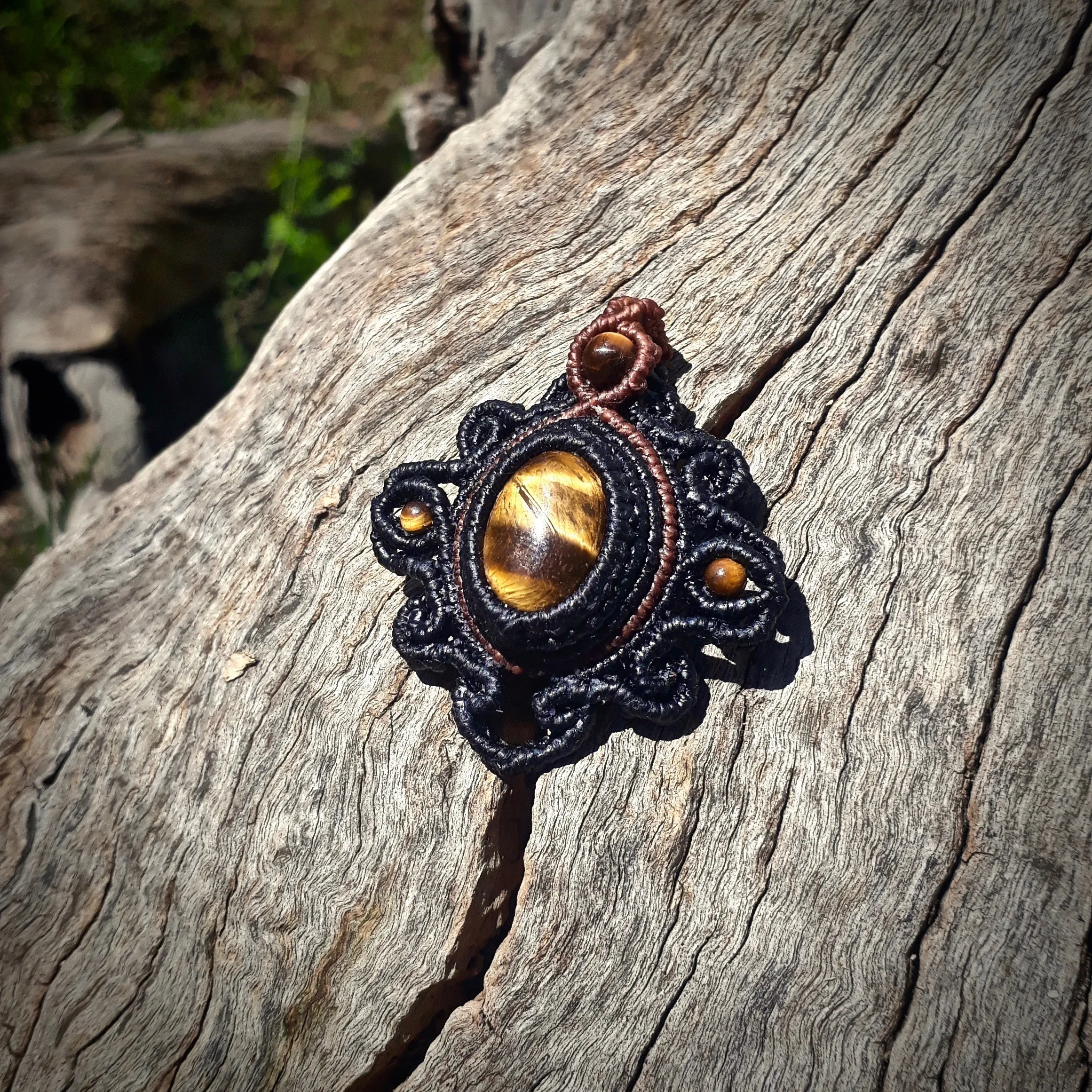 Tiger's eye pendant