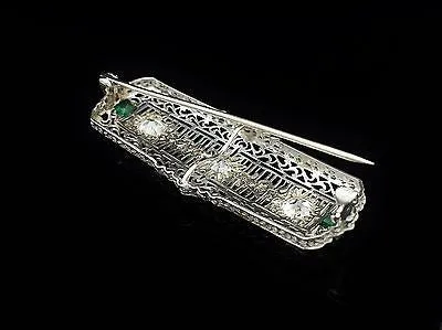 Vintage Brooch Diamond Emerald Platinum & 14K White Gold