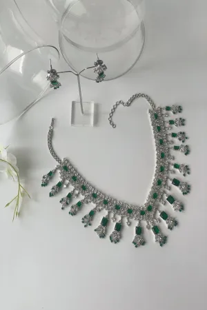 Zircon V Neck Choker With Earrings And Green Stones